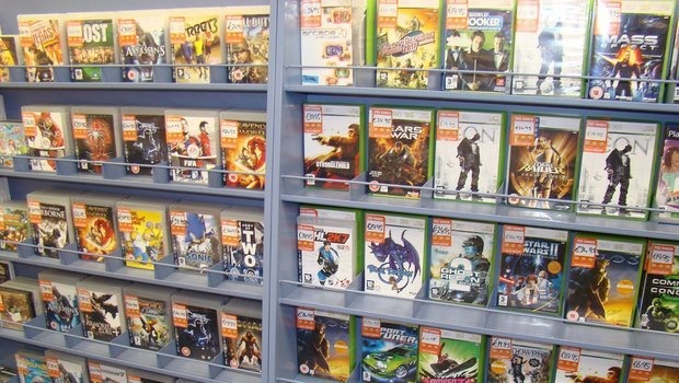 Xbox One正式発表後から多くのゲーマーが注目している“中古ゲームの取り扱い”に関する話題ですが、海外サイト MCV はマイクロソフトのブリーフィングを受けたという小売業者からの情報として、Xbox Oneのゲームの中古販売システムを明らかにしています。そのシステム