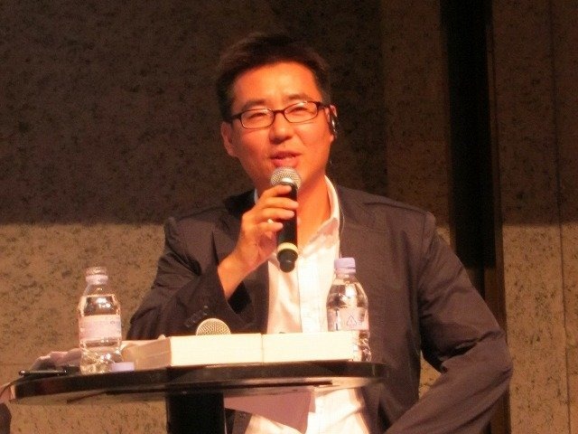 今回で20回目を迎えた東京ゲームショウ。その記念企画として「国際会議アジア・ゲーム・ビジネス・サミット」が開催されました。中国・台湾・韓国・日本の主要ゲーム会社の経営トップが一堂に介して、ゲームビジネスの課題や展望などがパネルディスカッション形式で議論