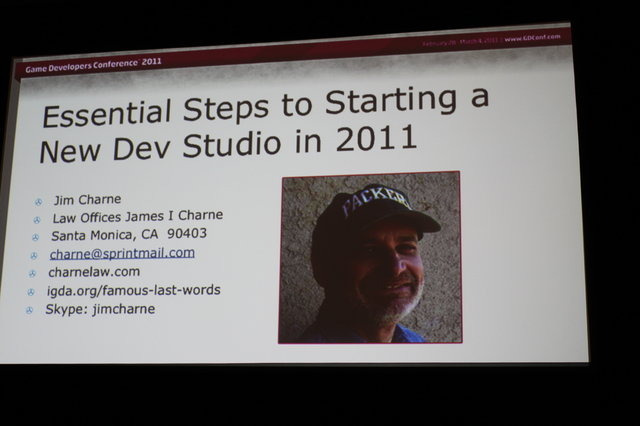 野心のあるゲーム開発者であれば将来は独立をして自身でゲームスタジオを立ち上げたいと願うかもしれません。GDCの数あるセッションの中で幾つかそうした話題に触れたものがありました。最終日に行われた「Essential Steps to Starting a New Dev Studio in 2011」もそ