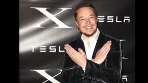 「Twitter」名称廃止、マスク氏お気に入りの「X」へ。鳥も解雇 画像