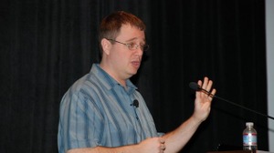 【GDC2012】PCオンラインゲームの移植に最適なモバイル端末とは？ 画像