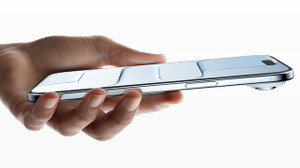 アップル、時価総額4兆ドルを突破。関税とAI開発で苦況もiPhone 17が業績押し上げ 画像