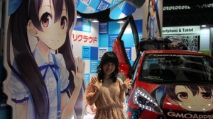 【TGS 2012】クラウドに萌えキャラ&痛車登場!? GMOインターネットブースには声優の内田真礼さんも 画像
