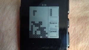 スマートウォッチ「Pebble」向けのテトリスクローンアプリが登場 画像