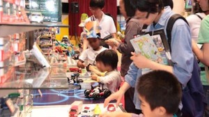 国内最大級の見本市「東京おもちゃショー2013」開催 ― テーマは「おもちゃで世界を笑顔に。」 画像