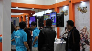【G-STAR 2013】mobcastやGREEなど様々なゲームメーカーを引き連れたHungry Appブースをレポート―ステージには紅蓮とランスロットの姿も 画像