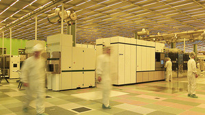 IBM、半導体事業を15億ドル