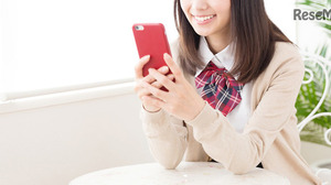 10代女子が興味を持つきっかけ「Twitter」が7割…SNS意識調査 画像