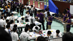 グローバル時代のロボコン「WRO Japan2017」決勝大会に密着…白熱する戦いと親の願い 画像
