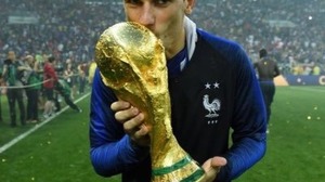 ロシアW杯決勝戦でも『フォートナイト』エモートパフォーマンスが飛び出す―あのフランス選手が 画像
