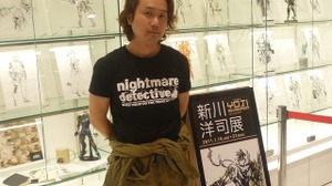 「『MGS』のアートディレクター新川洋司氏による展示会が開催中、初日から多くのファンが駆けつける 画像