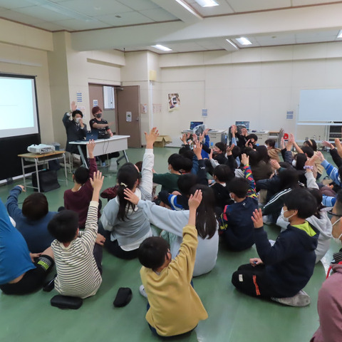 プロeスポーツチーム「SCARZ」、川崎市幸区にて親子・小学生向け「ゲームとの付き合い方」テーマの講演会を実施 画像