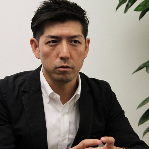 スポーツ版権を成功させるスマートフォンマーケティングとは? 100万DLの大ヒット『NBAドリームチーム』のD2Cに成功の理由を聞く 画像