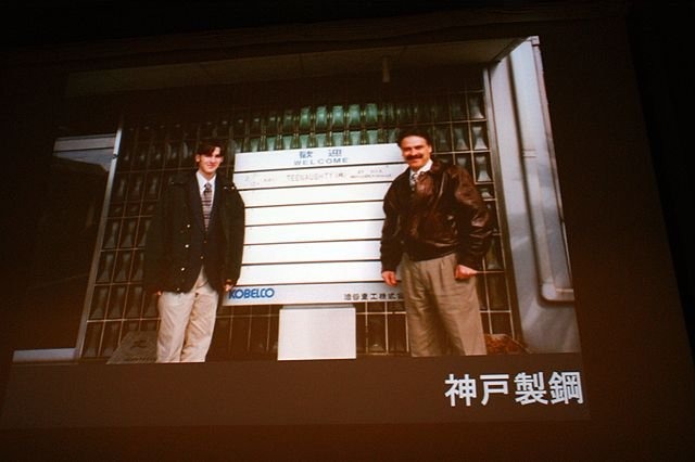 CEDEC 2011の海外セッションではライアン・ペイトン(Ryan Payton)氏による講演、「僕の海外ゲーム開発ストーリー++ 〜日米両方でAAAゲーム開発をして分かったこと〜」が行われました。