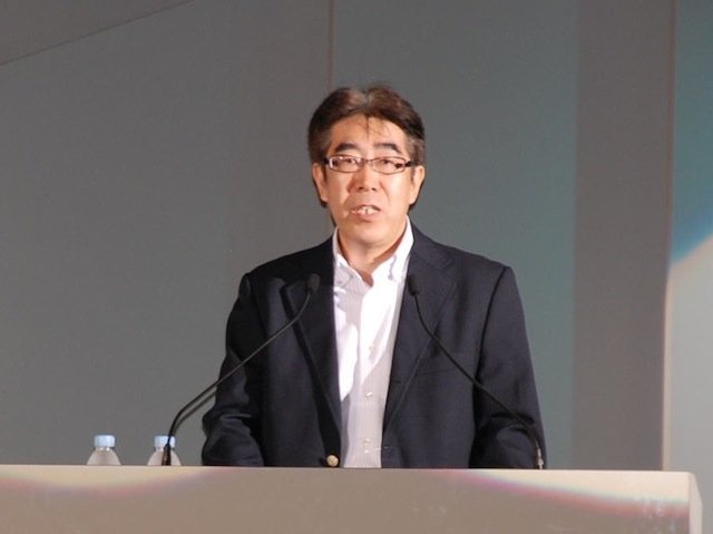 東京ゲームショウ2011で15日、ソニー・コンピュータエンタテイメントのワールドワイド・スタジオ　プレジデントの吉田修平氏と、SVP兼第2事業部長の松本有生氏は「PlayStation Vitaの全貌」と題して基調講演を行いました。両氏はこれまでに露出しているVitaの情報を整理
