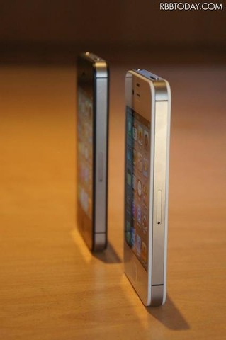 KDDIおよび沖縄セルラーは、14日に発売するiPhone4Sについての詳細を発表しました。