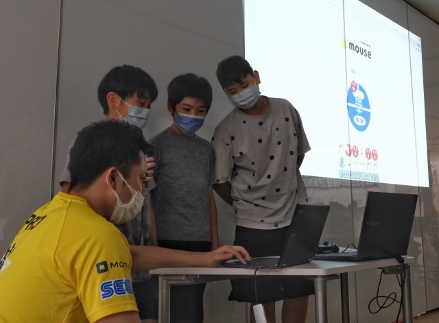 セガ、学習教材『ぷよぷよプログラミング』活用の特別授業を台湾・台北日本人学校にて実施―海外では初