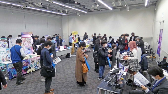 Live2D「alive 2023」4年ぶりの現地開催―アニメーションへのこだわりが目を惹く企業／個人クリエイターの展示が並ぶ【会場レポート】