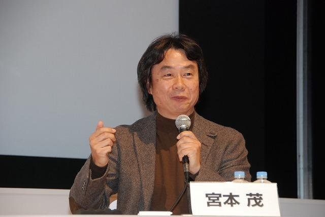 任天堂の豊田憲広報室長はブルームバーグの取材に対し、宮本茂氏は今後も有力ソフトの開発に携わり、現在のポジションから変更があることも無いと述べたとのこと。