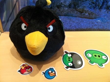 12月11日はフィンランドの  Rovio Entertainment  が提供する人気ゲームアプリ「Angry Birds」の誕生日！そこで今年は東京でも公式イベントが開催されました。