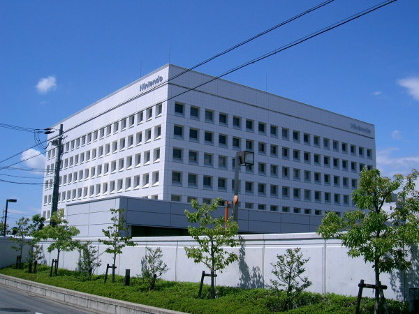 任天堂は、平成22年3月期 第2四半期(4月1日〜9月30日)の業績を発表しました。