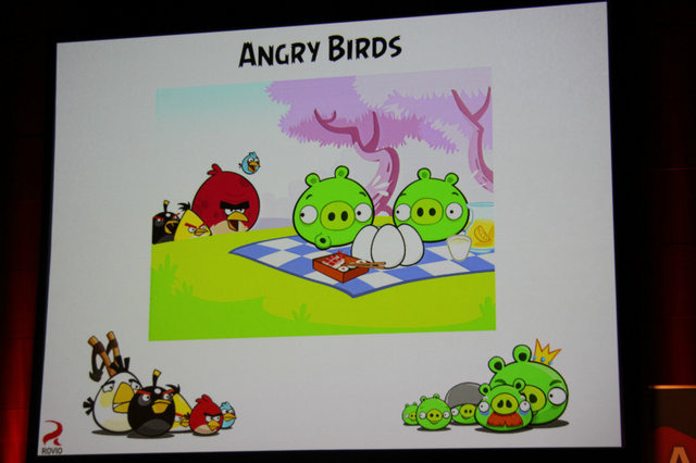 『Angry Birds』が世界的な大ヒットとなったフィンランドのRovio Entertainment。バレンタインデーに合わせて、Fecebookでも『Angry Birds』をリリース。Fecebook版はAdobeのFlashを用いて開発されたそうです。「ADC MEETUP Round 4」では、同社で日本代表を務めるAntti