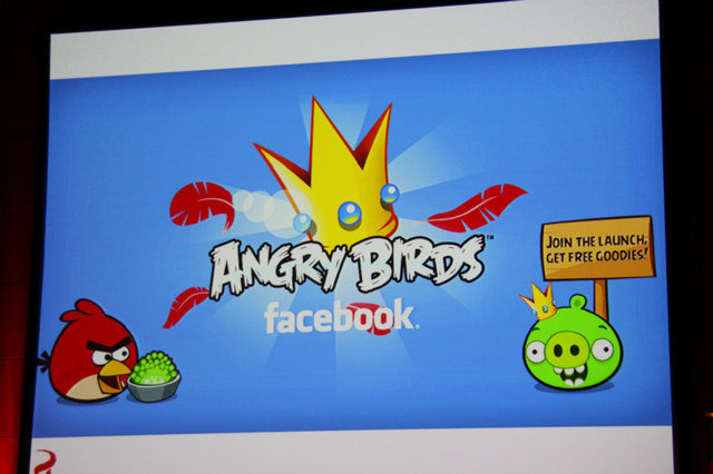 『Angry Birds』が世界的な大ヒットとなったフィンランドのRovio Entertainment。バレンタインデーに合わせて、Fecebookでも『Angry Birds』をリリース。Fecebook版はAdobeのFlashを用いて開発されたそうです。「ADC MEETUP Round 4」では、同社で日本代表を務めるAntti