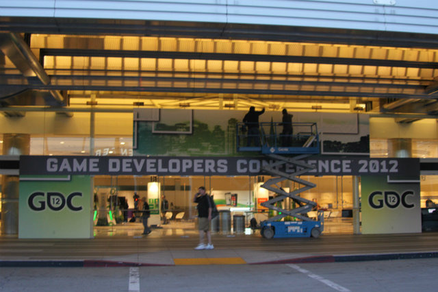 ただいま現地時間4日の21時です。ここ米国サンフランシスコのモスコーニセンターにて、明日から今年で26回目となるGame Developers Conference 2012が開幕します。