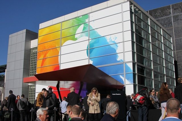 アップルは現地時間8日の10時(日本時間3時)より「Yerba Buena Center for the Arts」にて新型iPadの発表を行います。