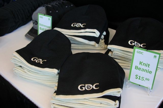 毎年恒例、GDCの公式グッズを販売している「GDCストア」の商品をご紹介します。