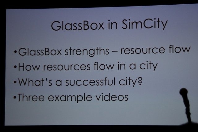 GDC初日に電撃的に発表された『シムシティ』。約10年ぶりの新作に当たって「マクシス」は新たなエンジン「GlassBox」を引っさげ、究極の都市育成シミュレーションを作ろうとしています。さっそくこのエンジンについてエレクトロニック・アーツのOcean Quigley氏とAndrew