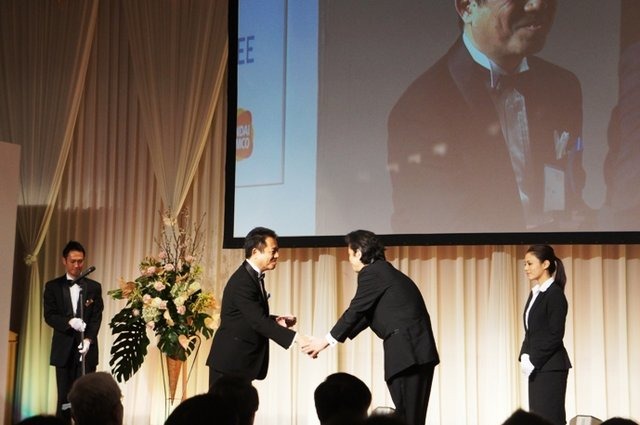 デジタルメディア協会（AMD）は、優秀なデジタル・コンテンツ等の制作者を表彰する「デジタル・コンテンツ・オブ・ジ・イヤー'11／第17回AMDアワード」の授賞式を3月19日に開催しました。
