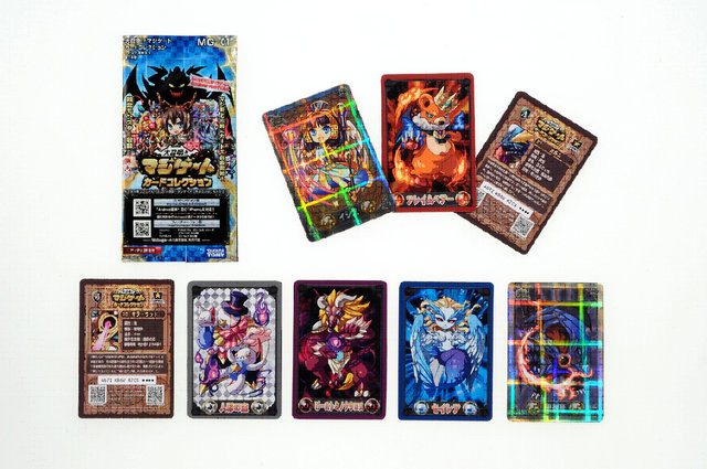 タカラトミーは、ソーシャルゲーム『大召喚!!マジゲート』で利用可能なコレクションカード「大召喚!!マジゲート カードコレクション」を発売します。
