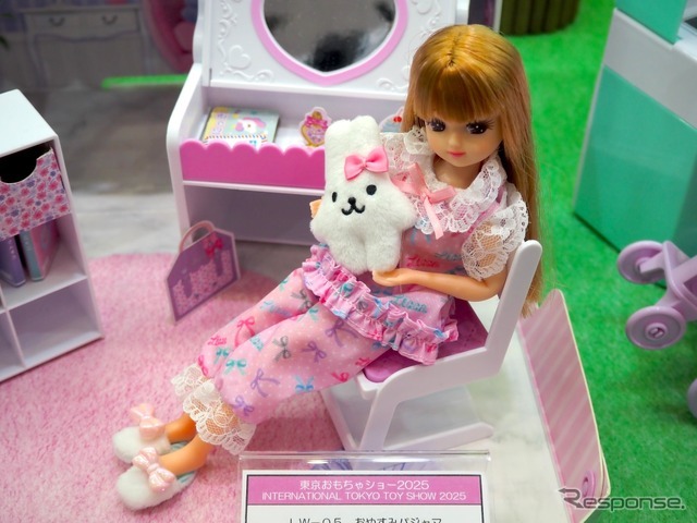 タカラトミー・リカちゃん