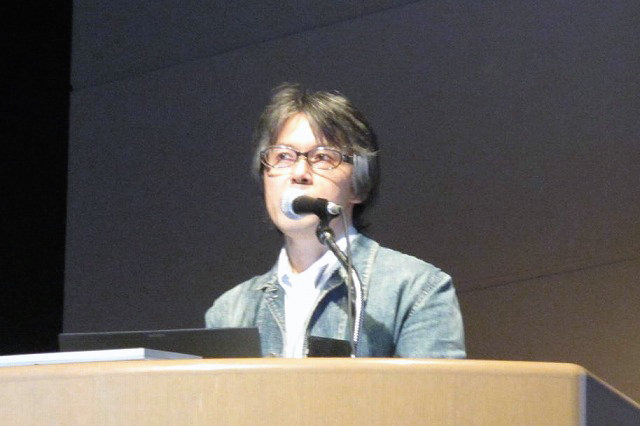 パシフィコ横浜で開催されたシーグラフアジア2009で17日、社団法人コンピュータエンタ−テインメント協会（CESA）はスペシャルセッション「日本のビデオゲーム開発の現場で今何が起きているか？」を実施しました。ステージではCESA副会長で技術委員長の松原健二氏（コー