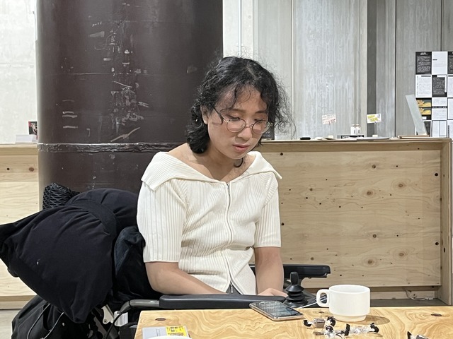 「この世に居場所がないなら、お前はゲームをやるべきだ」クィアゲームの展示会「Under commons / アンダーコモンズ」キュレーター、高島鈴×近藤銀河×藤本一郎インタビュー。「クィアなゲーマー」を増やす野望について訊いた【インタビュー】