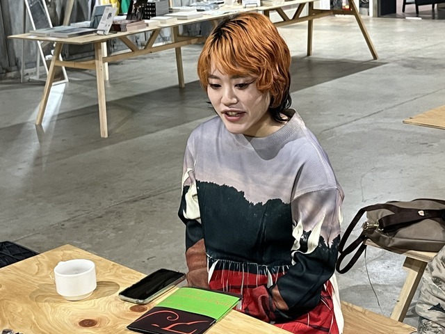 「この世に居場所がないなら、お前はゲームをやるべきだ」クィアゲームの展示会「Under commons / アンダーコモンズ」キュレーター、高島鈴×近藤銀河×藤本一郎インタビュー。「クィアなゲーマー」を増やす野望について訊いた【インタビュー】