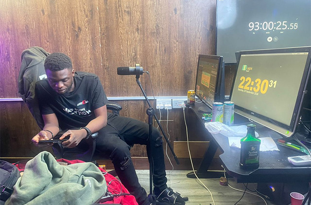 スマホゲーを100時間遊び続けて世界記録―チャリティのため挑んだプレイがギネス認定