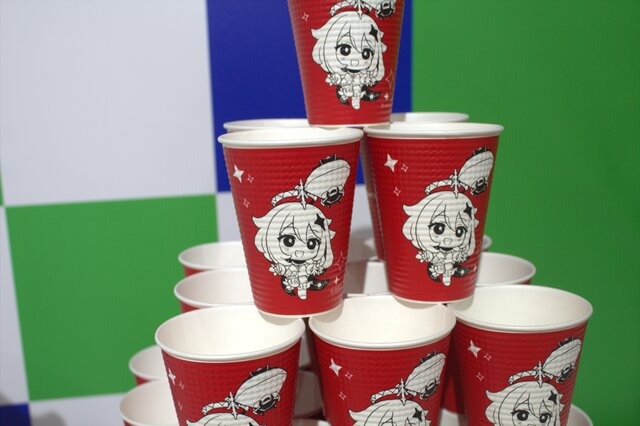 ファミマがゲーセン化!? ファミリーマートが掲げる新テーマ「あそべるコンビニ」とは？『原神』『呪術廻戦』コラボ商品の先行公開もされた「ファミフェス2025」レポート