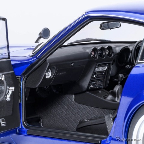 1/18 スケール 日産 フェアレディZ (S30)「湾岸ミッドナイト」悪魔のZ