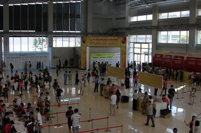 今年で記念すべき10回目を迎える中国最大のゲームショウChina Joy 2012が明日より上海新国際中心(Shanghai New International Expo Center)にて開幕します。25日から併催されるカンファレンスイベントCGBC、CGDC、CGOC、WWECONも始まりました。