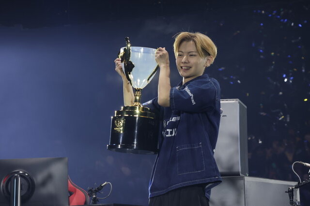 「CAPCOM CUP 12」優勝は、さはら選手！Blaz選手との激戦を振り返るインタビュー＆現地レポートをお届け