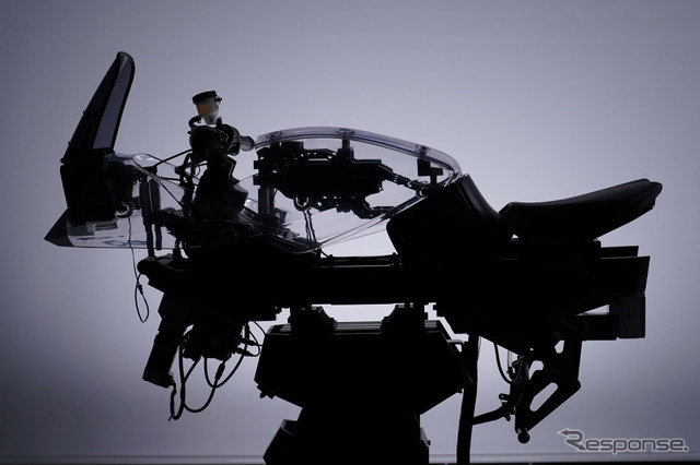 シミュレーター開発のプロトタイプはXR技術と実機制御を統合した二輪シミュレーター「2Xシリーズ」を出展