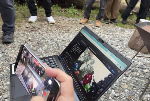 文系年金受給記者がAIハッカソンでゲームプログラミング。富士山麓にMacBook Neoを持ち込みヴァイブコーディングした結末（CloseBox）