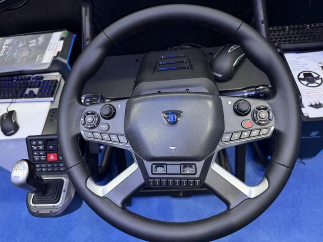 ゲームで担う社会インフラ。周辺機器メーカー・ホリが作った『自動車教習シミュレーター』が本物すぎた【TGS2026】
