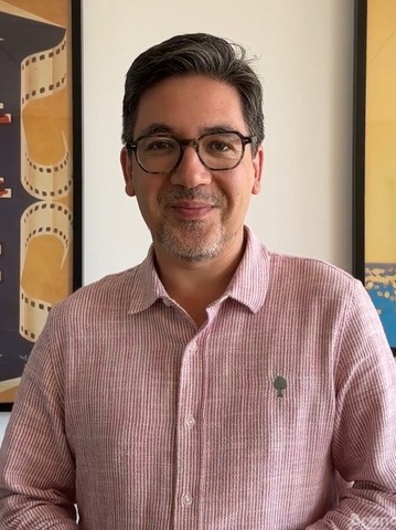ギヨーム・エスミオル氏