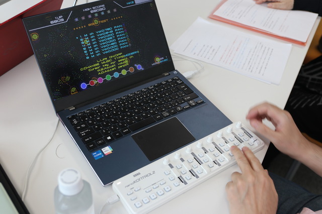 「ゲーム基板はひとつの楽器」慶野由利子氏と、「MIDIコンをゲームにする」市川幹人氏――異色の二人が作る『Dropping Drops』インタビュー