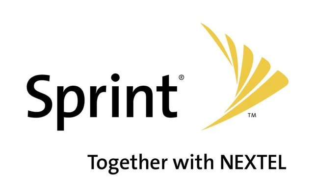 日本経済新聞とNHKが相次いで、ソフトバンクが米国の通信キャリア第3位のスプリント・ネクステル(Sprint Nextel)の買収を検討中と報じました。同社はiPhoneを取り扱い、LTEを推進するなどソフトバンクと共通点がある一方、投資が負担になっていたとのこと。