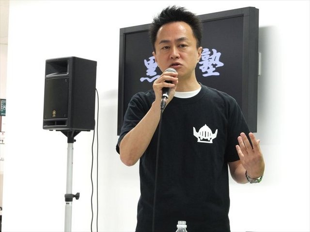 10月13日、東京都赤坂のサイバーエージェント・ベンチャーズ STARTUP Base Campにて、「ガンホー（突撃）ＮＩＧＨＴ！！」と題された「黒川塾 （参）」が開催されました。レコード会社や映画配給会社を経てセガに入社、セガサターンの宣伝広報で活躍し、エンタテイメン