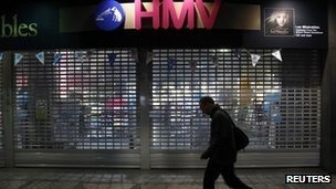 音楽CDやDVD、ゲームなどを販売する英国のHMVが、破産申請の準備に入ったと海外で報じられています。